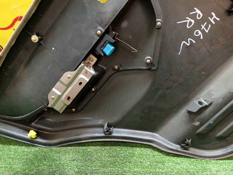 Обшивка боковой двери, 500 рублей, Красноярск