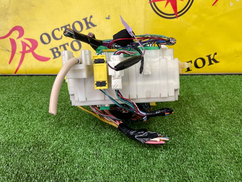 Блок предохранителей салонный, 2000 рублей, Красноярск