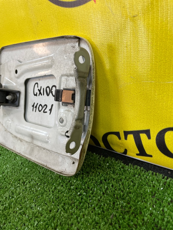 Лючок топливного бака, 500 рублей, Красноярск