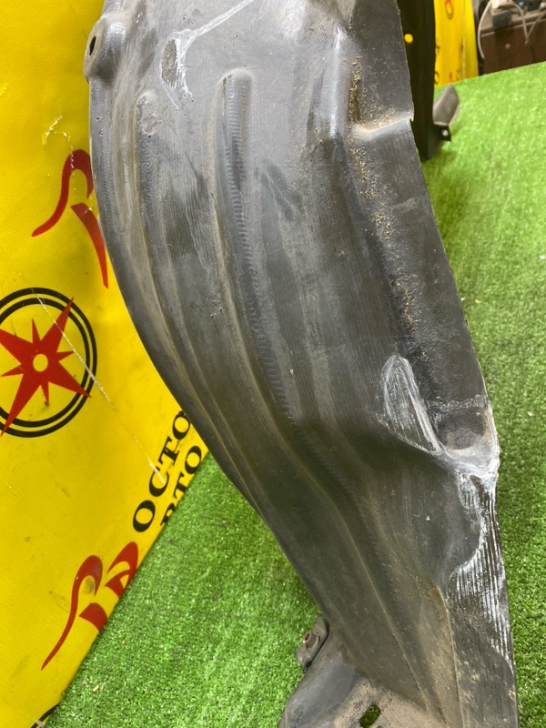 Подкрылок, 700 рублей, Красноярск