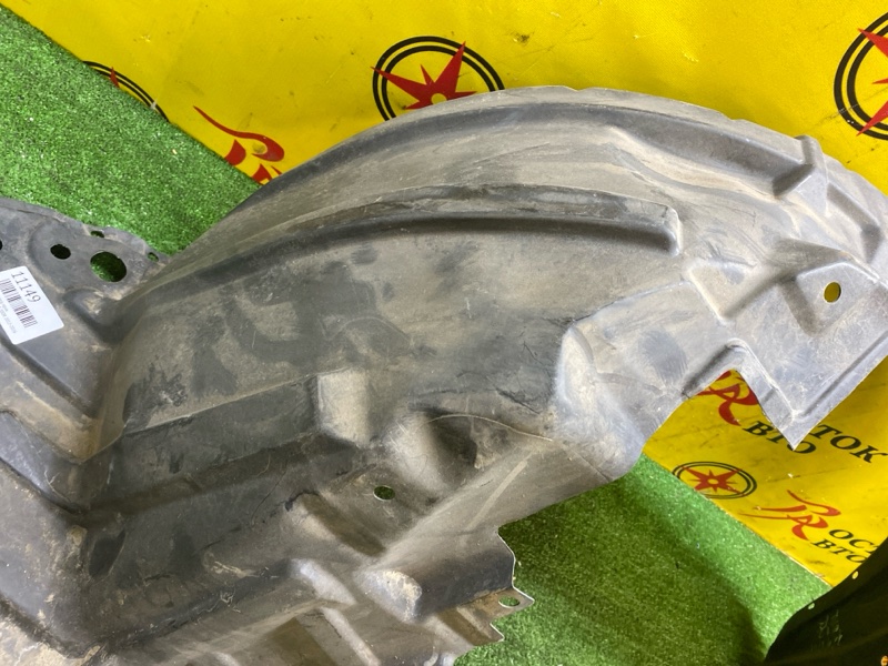 Подкрылок, 800 рублей, Красноярск