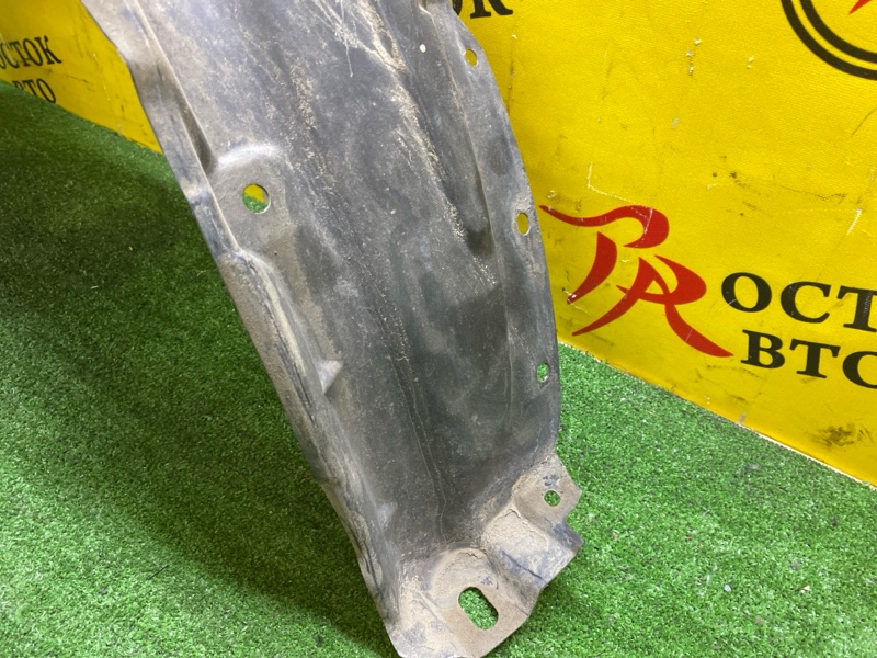 Подкрылок, 800 рублей, Красноярск