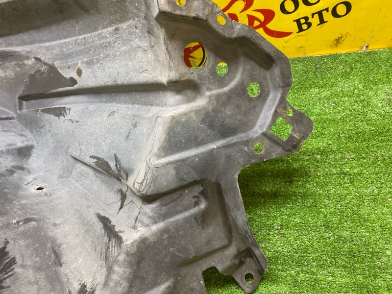 Подкрылок, 800 рублей, Красноярск