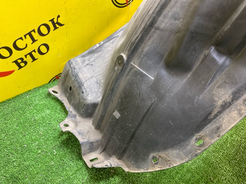 Подкрылок, 1500 рублей, Красноярск