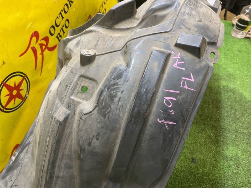 Подкрылок, 1500 рублей, Красноярск