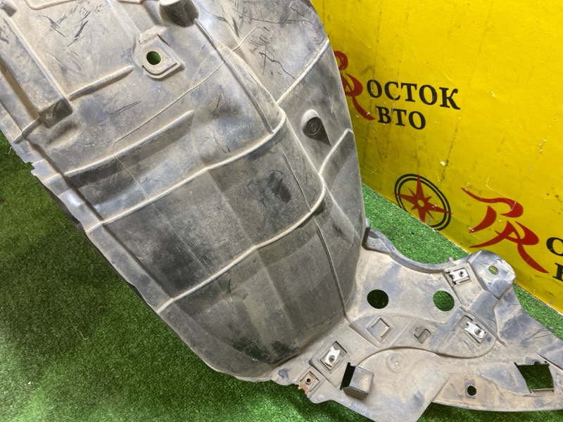 Подкрылок, 1500 рублей, Красноярск