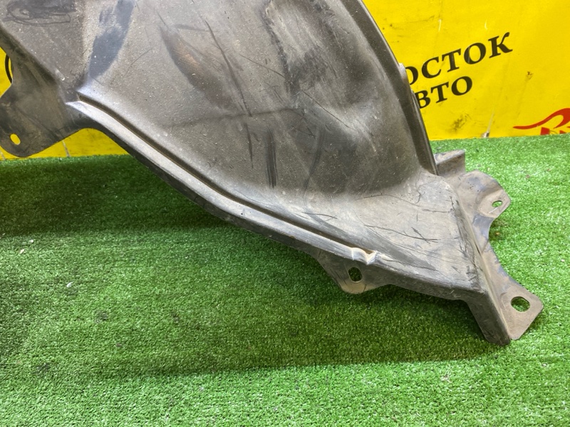 Подкрылок, 1500 рублей, Красноярск