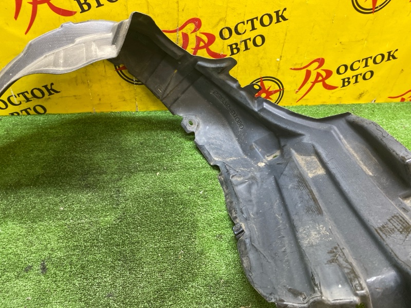 Подкрылок, 500 рублей, Красноярск