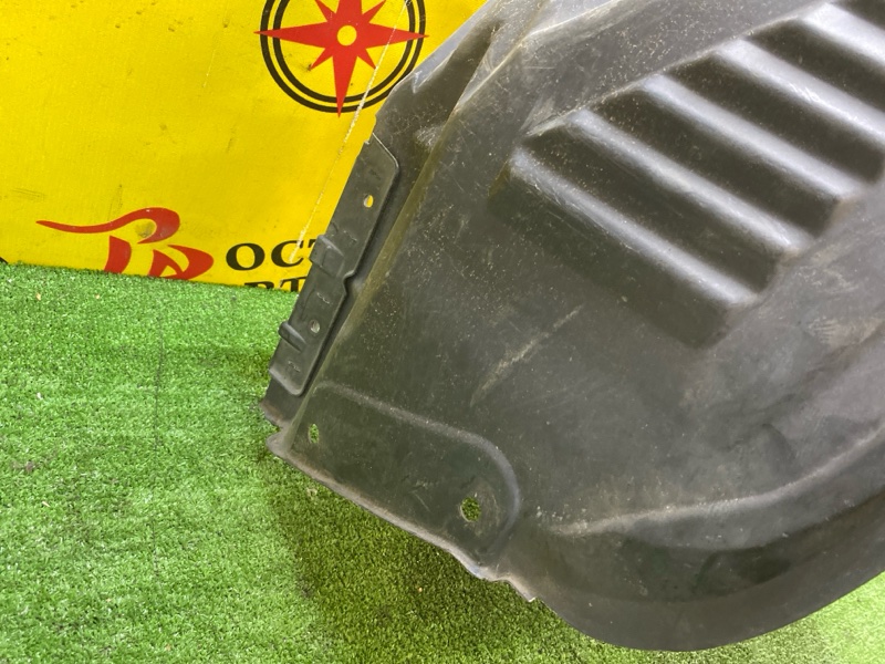 Подкрылок, 1000 рублей, Красноярск