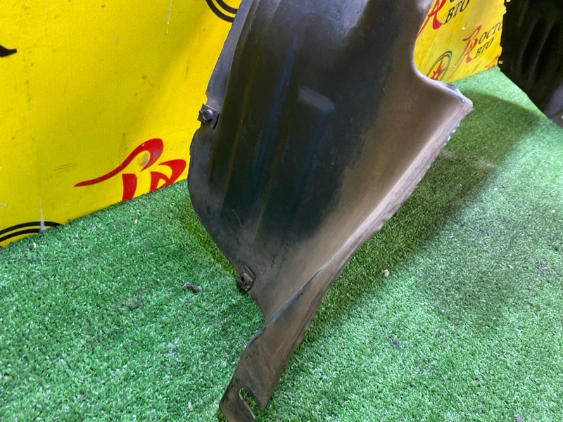 Подкрылок, 2000 рублей, Красноярск