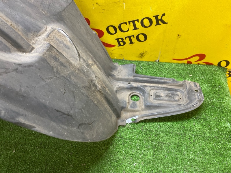 Подкрылок, 400 рублей, Красноярск