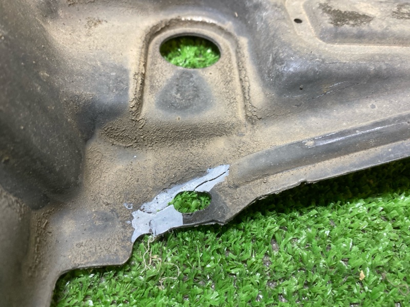 Подкрылок, 400 рублей, Красноярск