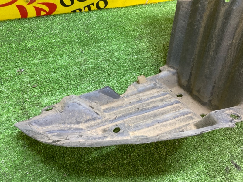 Подкрылок, 3000 рублей, Красноярск