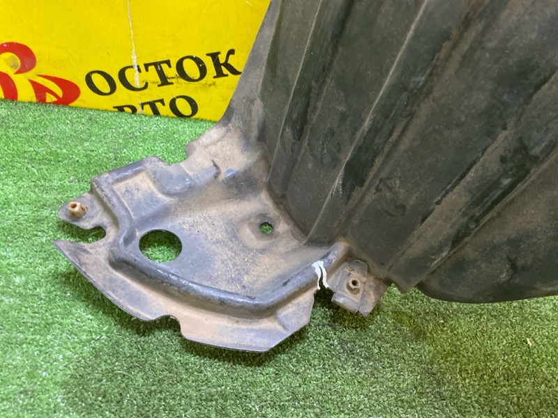 Подкрылок, 1800 рублей, Красноярск