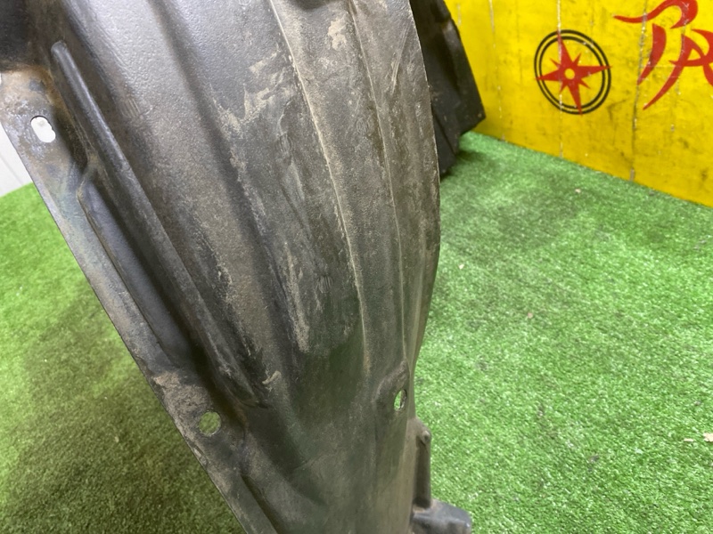 Подкрылок, 1800 рублей, Красноярск