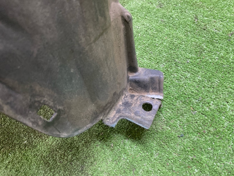 Подкрылок, 1800 рублей, Красноярск