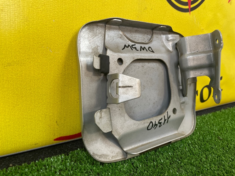 Лючок топливного бака, 400 рублей, Красноярск