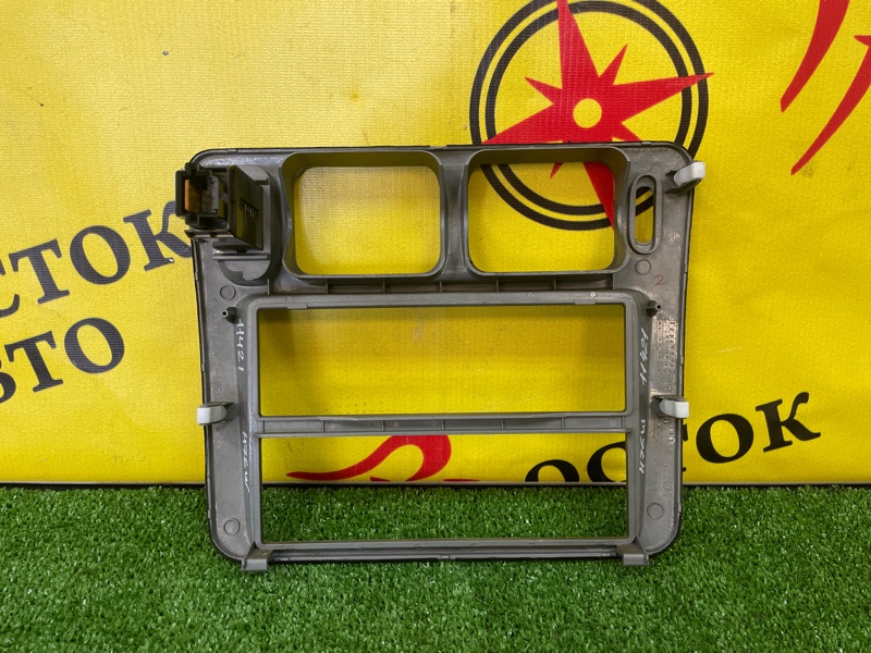 Консоль магнитофона, 600 рублей, Красноярск