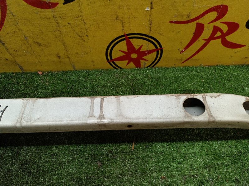 Усилитель бампера, 500 рублей, Красноярск