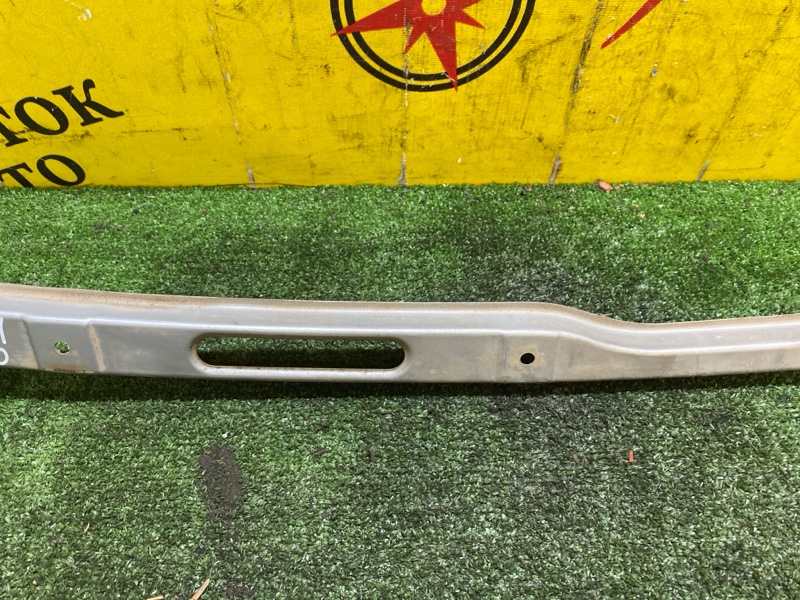 Планка под фару, 500 рублей, Красноярск