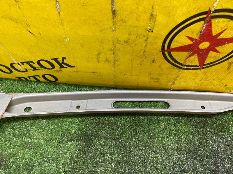 Планка под фару, 500 рублей, Красноярск