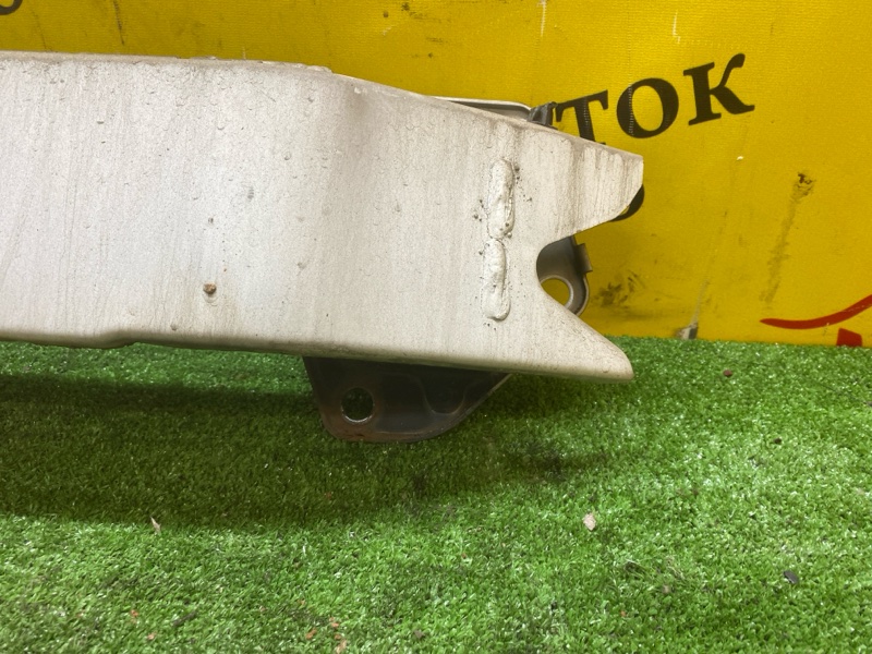 Усилитель бампера, 500 рублей, Красноярск