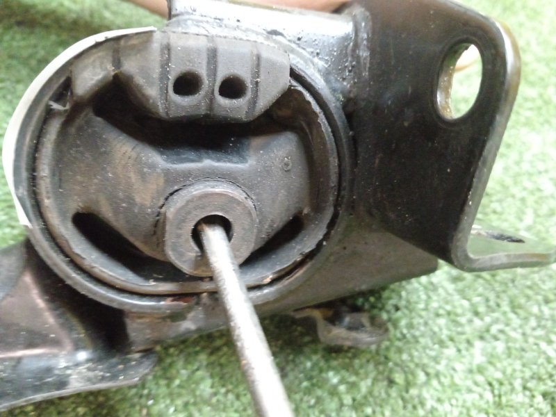 Подушка двигателя, 1000 рублей, Красноярск