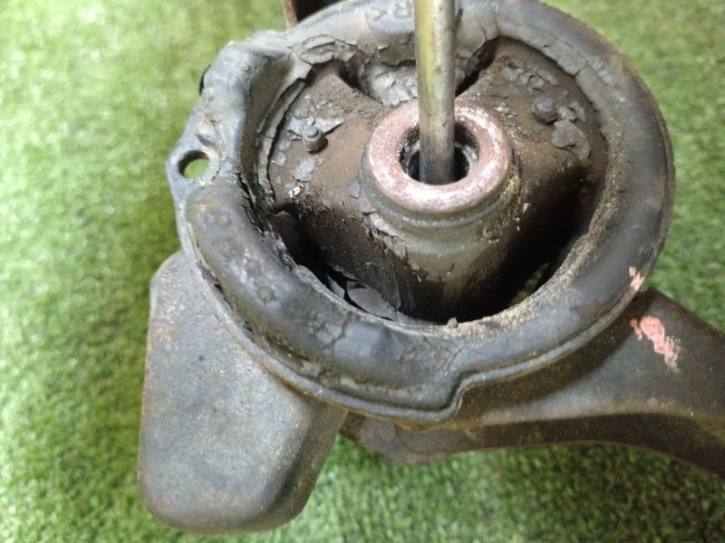 Подушка двигателя, 300 рублей, Красноярск