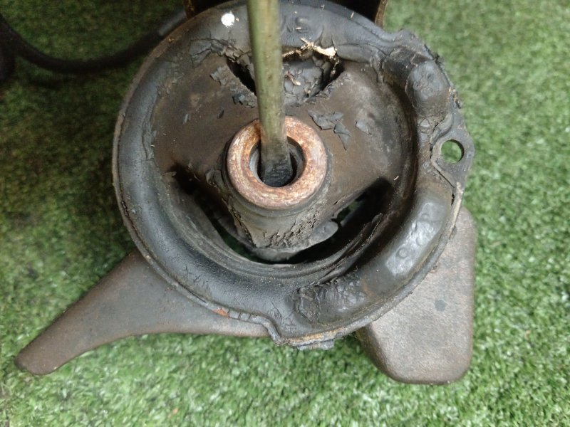 Подушка двигателя, 300 рублей, Красноярск