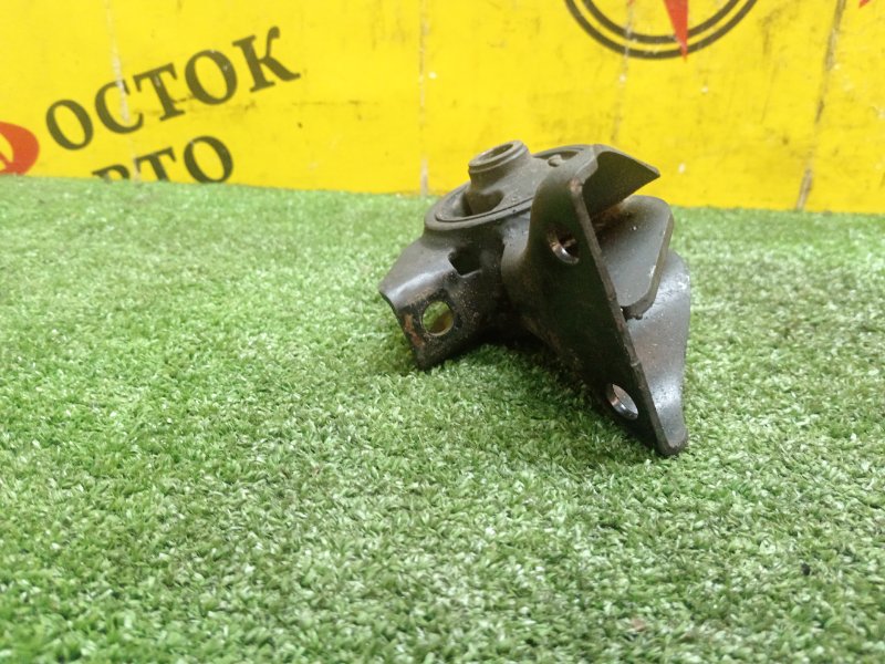 Подушка двигателя, 800 рублей, Красноярск