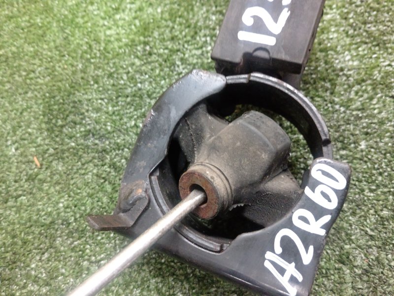 Подушка двигателя, 500 рублей, Красноярск