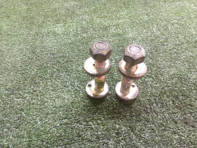 Болт развальный, 1000 рублей, Красноярск