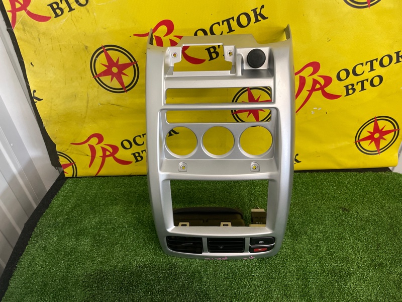 Консоль магнитофона, 500 рублей, Красноярск