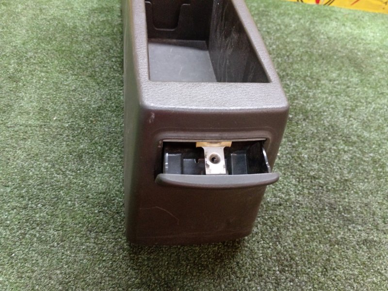 Подлокотник, 500 рублей, Красноярск