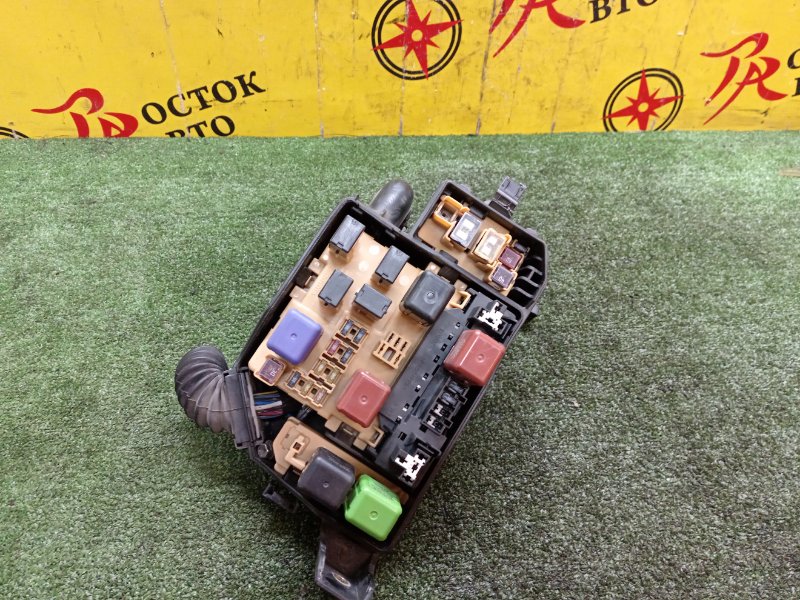 Блок предохранителей под капот, 2000 рублей, Красноярск