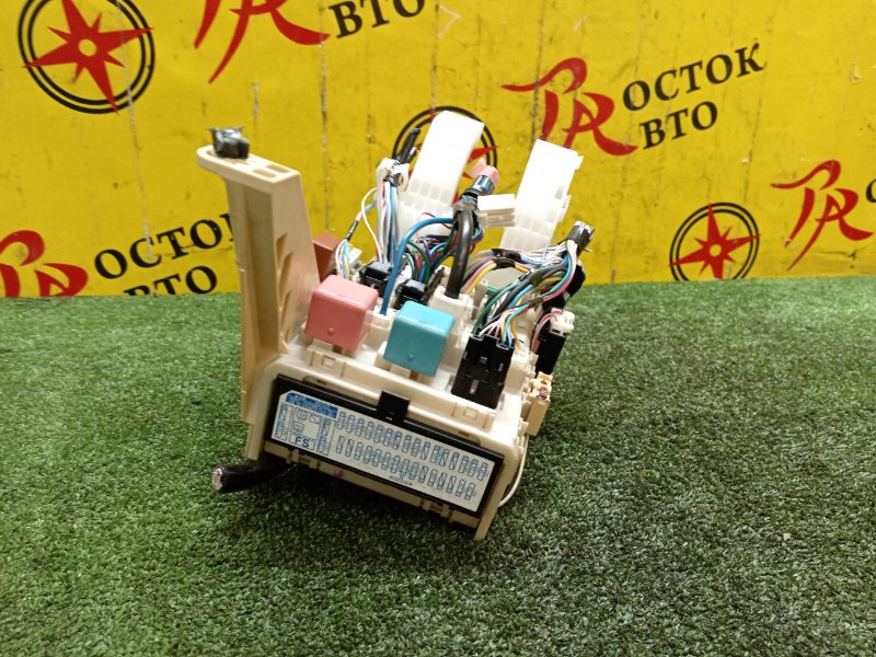 Блок предохранителей салонный, 500 рублей, Красноярск