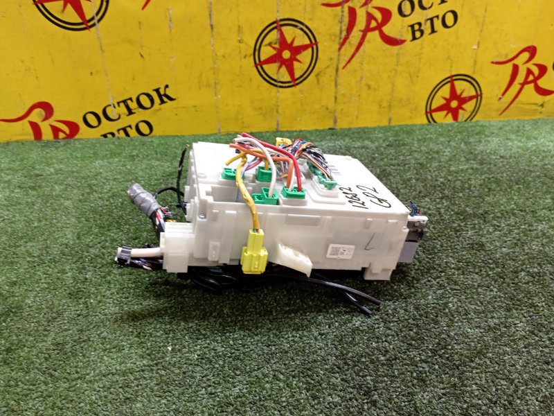 Блок предохранителей салонный, 2000 рублей, Красноярск