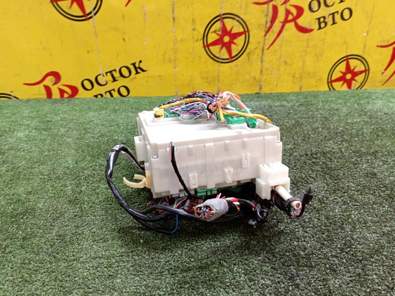 Блок предохранителей салонный, 2000 рублей, Красноярск