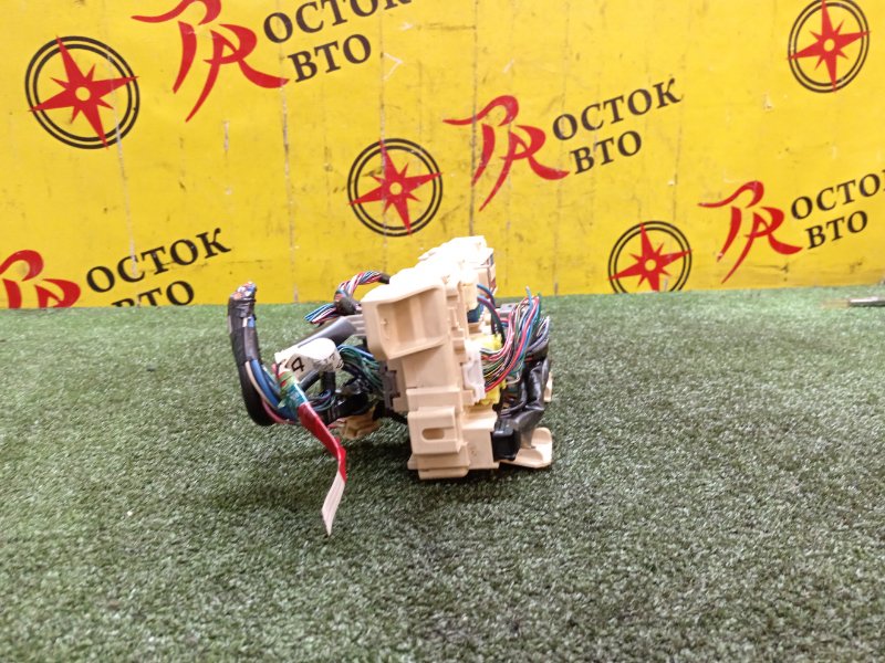 Блок предохранителей салонный, 2000 рублей, Красноярск