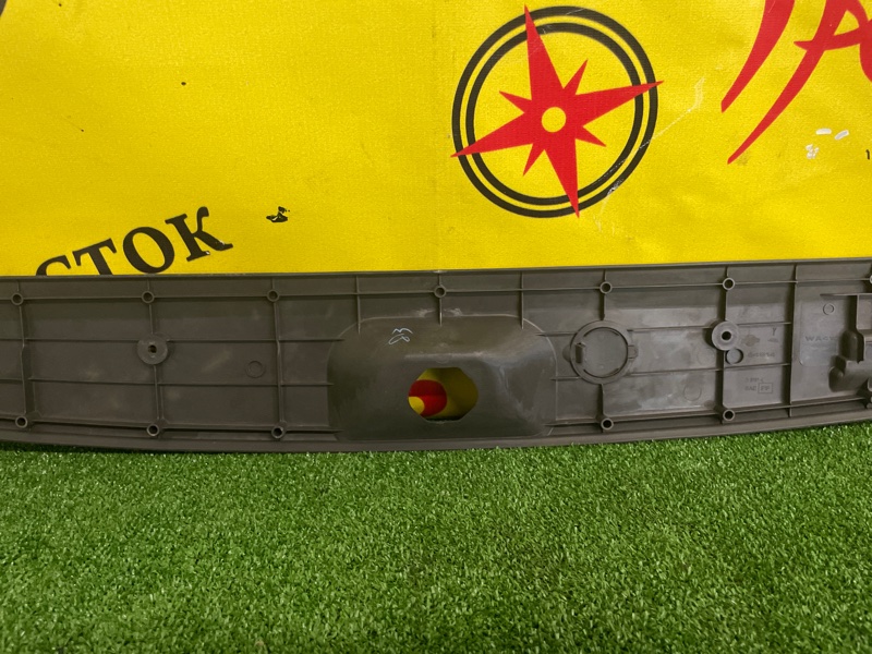 накладка багажника, 1500 рублей, Красноярск