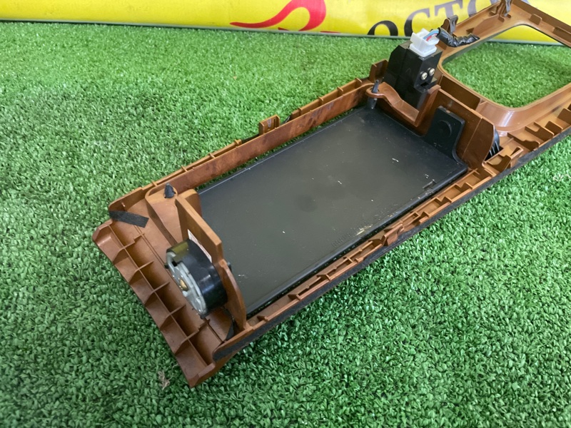 Консоль КПП, 500 рублей, Красноярск