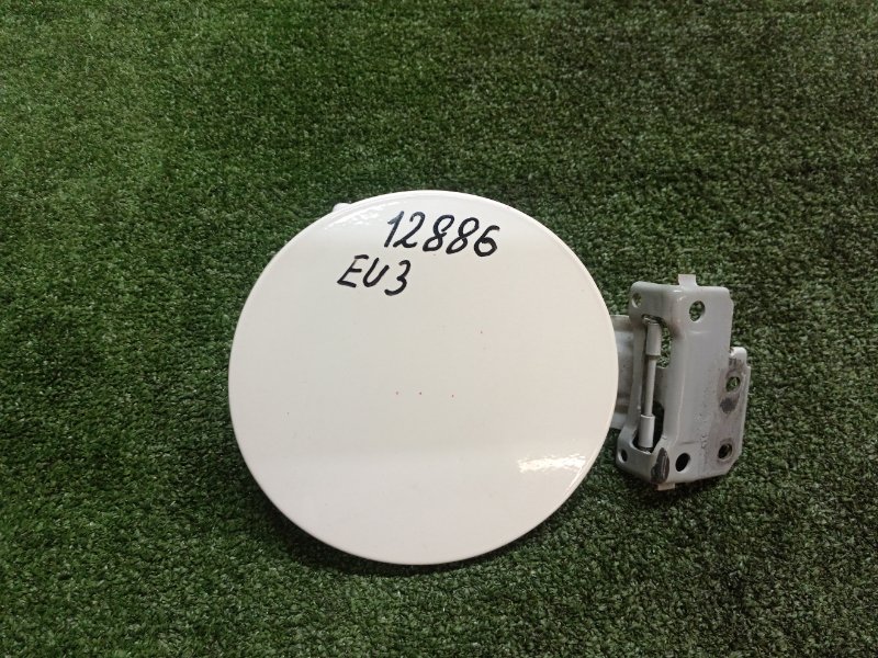 Лючок топливного бака, 300 рублей, Красноярск