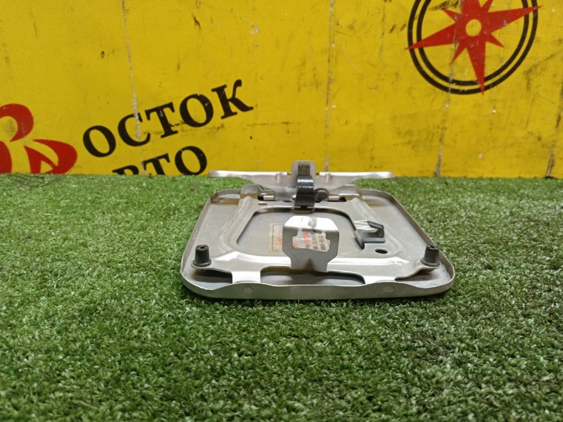 Лючок топливного бака, 800 рублей, Красноярск