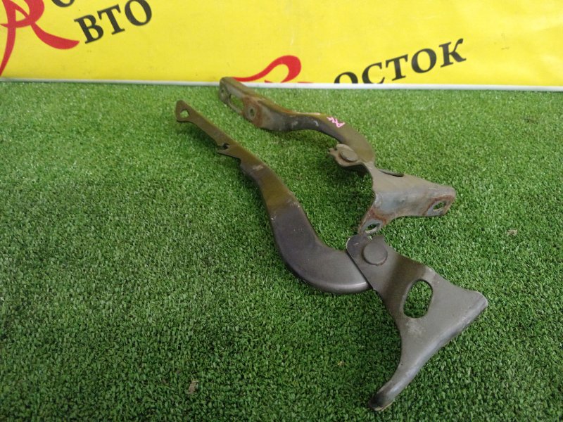 Петля капота, 200 рублей, Красноярск