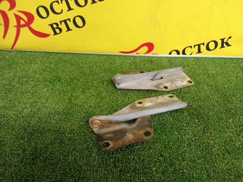 Петля капота, 300 рублей, Красноярск