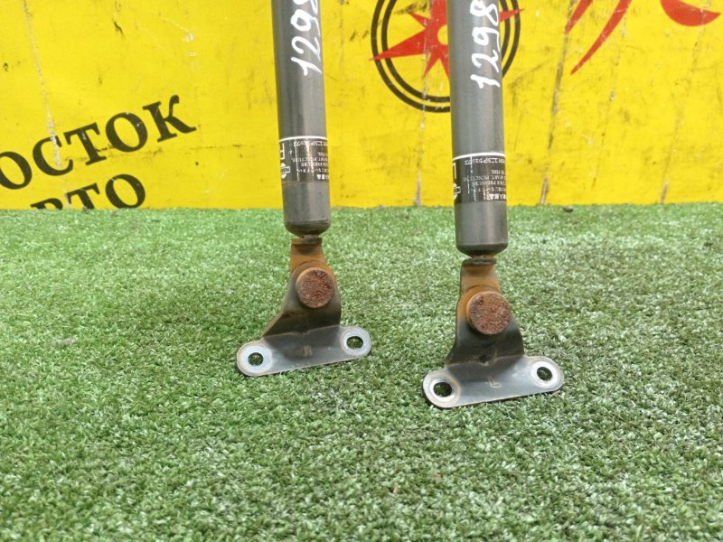 Амортизатор двери багажника, 300 рублей, Красноярск