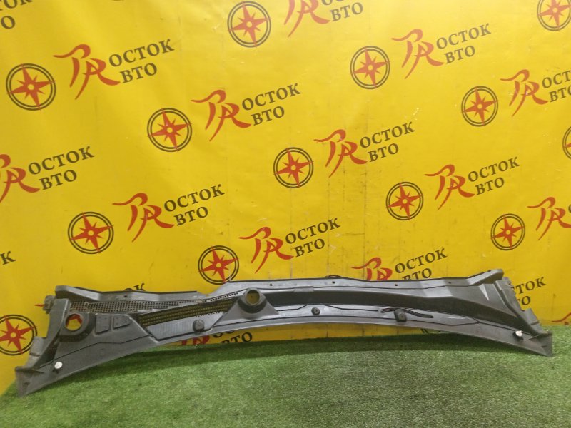 Решетка под лобовое стекло, 300 рублей, Красноярск