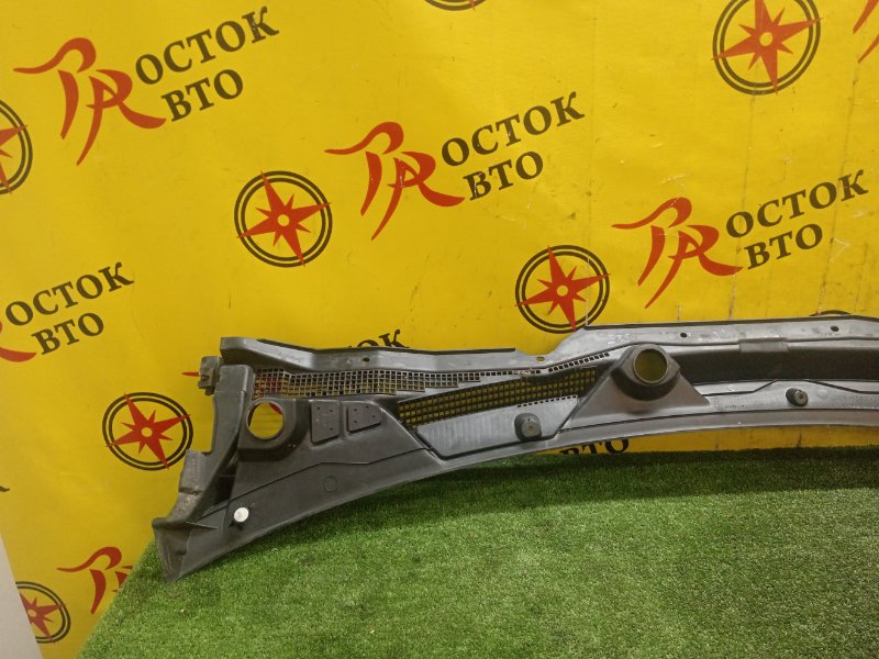 Решетка под лобовое стекло, 300 рублей, Красноярск