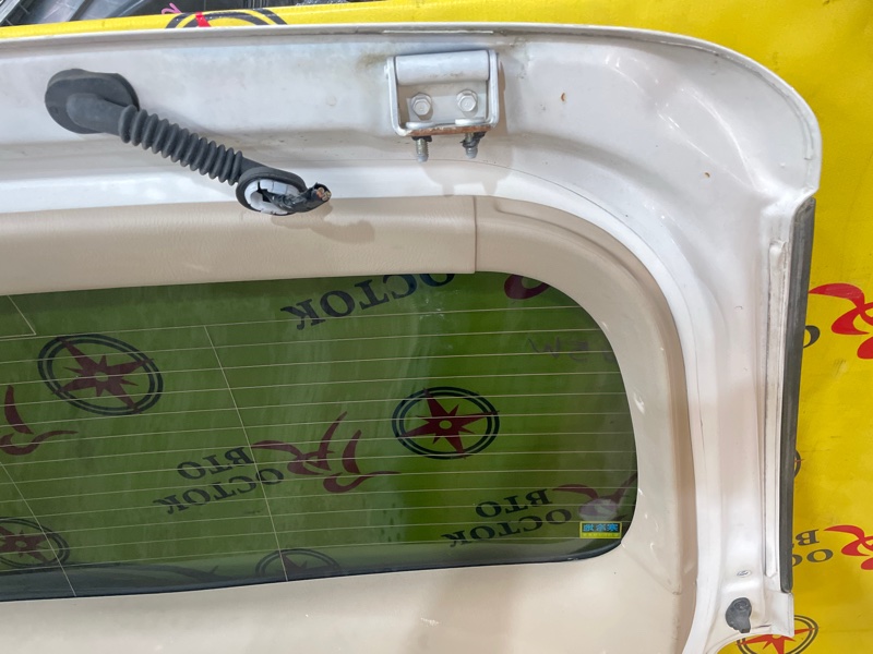 Дверь багажника, 15000 рублей, Красноярск