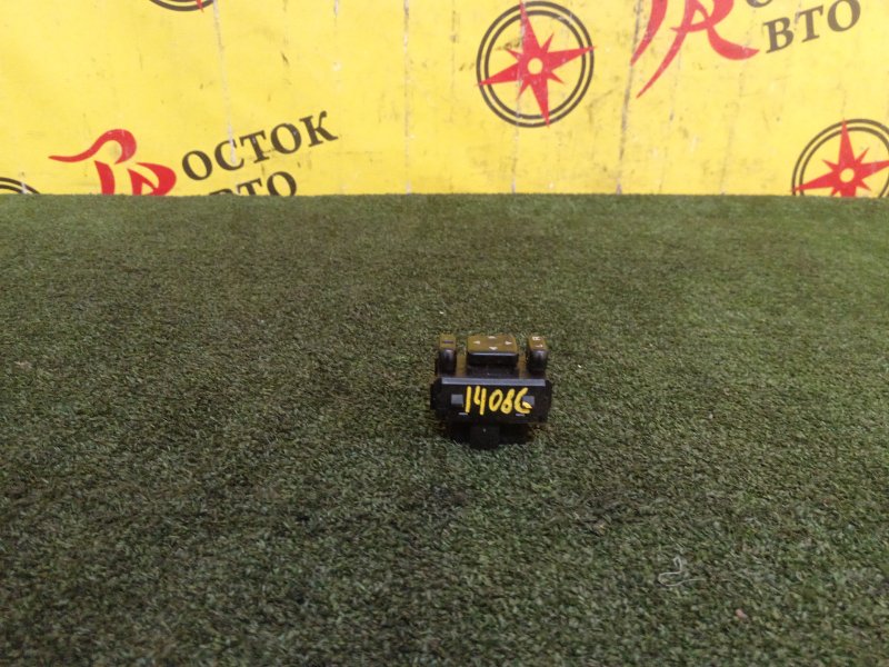 Блок управления зеркалами, 500 рублей, Красноярск